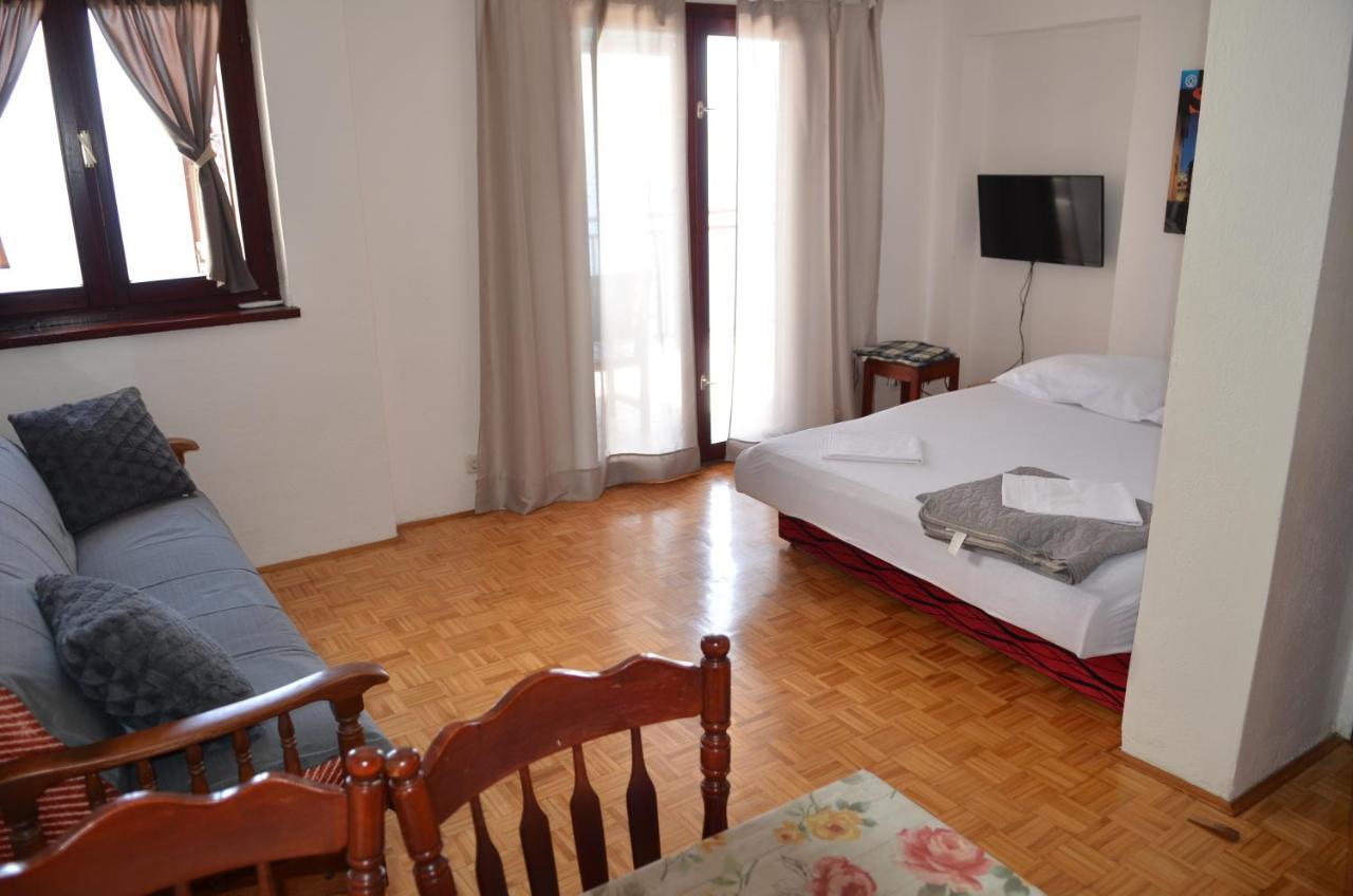 Apartments Vucak Stanici Extérieur photo